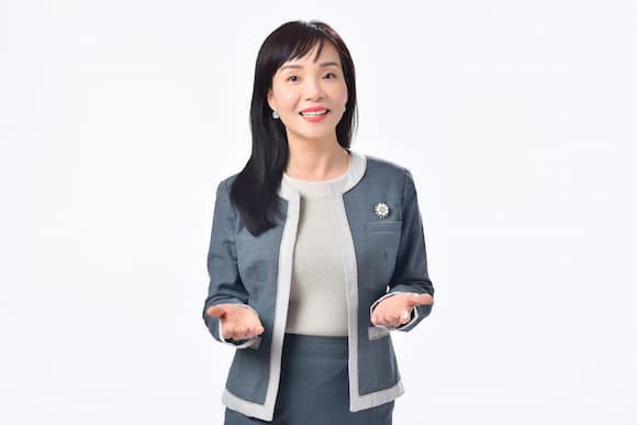 Tác Giả Đỗ Dannefy Mai - CEO & Chuyên Gia Cố Vấn Fun88 KYC 1 Chuyên gia iGaming Đỗ Dannefy Mai - CEO điều hành và cố vấn chiến lược tại Fun88 KYC